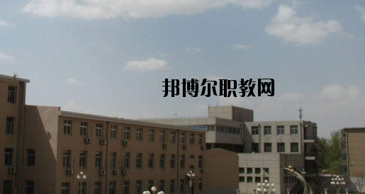 唐山體育運(yùn)動學(xué)校2020年報名條件、招生要求、招生對象 