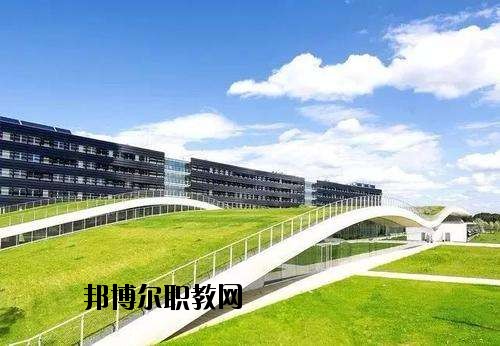 長陽職教中心怎么樣、好不好