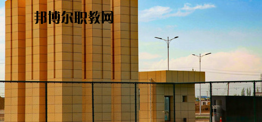 甘肅化工技工學(xué)校2020年招生辦聯(lián)系電話(huà)