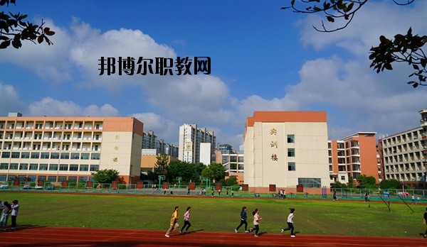 安徽建工技師學院2020年學費、收費多少