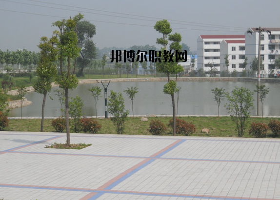 合肥汽車機(jī)械技術(shù)學(xué)校怎么樣、好不好