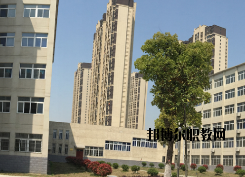 蕪湖財(cái)經(jīng)工業(yè)學(xué)校2020年報(bào)名條件、招生要求、招生對(duì)象