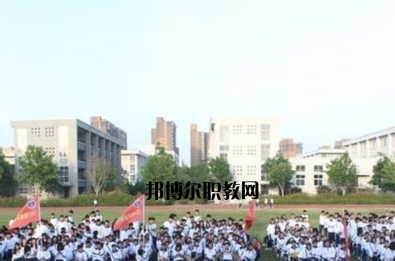 滑縣裳華職業(yè)技術(shù)中專2021年報名條件、招生要求、招生對象
