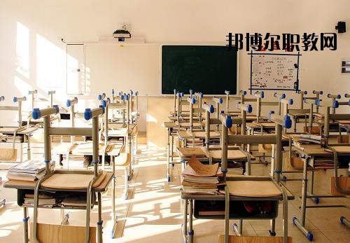 寧波東坤職業(yè)高級(jí)中學(xué)2020年報(bào)名條件、招生要求、招生對(duì)象