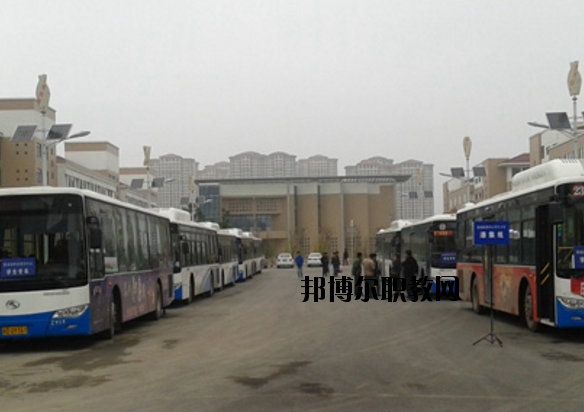 淮南職業(yè)教育中心2020年報名條件、招生要求、招生對象