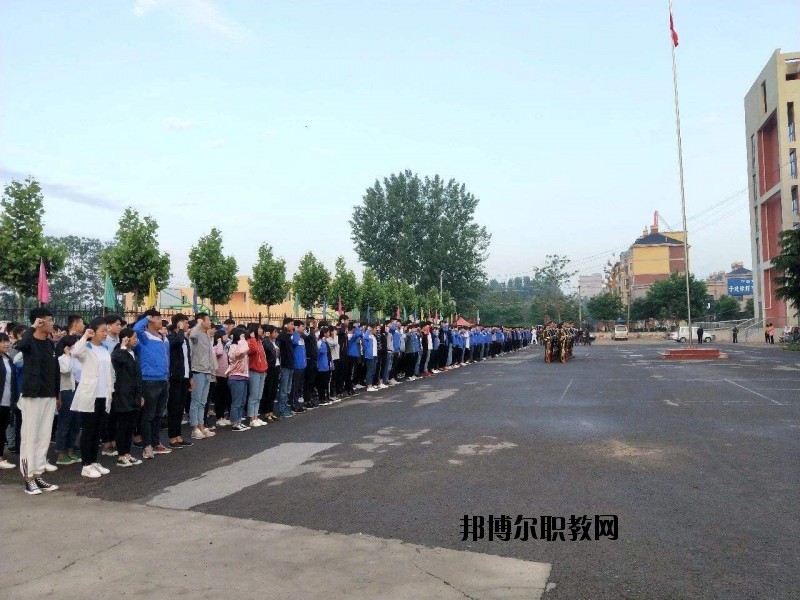 通許中等職業(yè)學(xué)校2021年報(bào)名條件、招生要求、招生對(duì)象