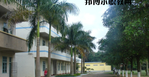 合浦石康職業(yè)技術(shù)學校2020年宿舍條件 