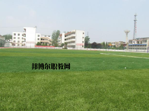 阜陽經(jīng)貿(mào)旅游學(xué)校2020年報(bào)名條件、招生要求、招生對(duì)象