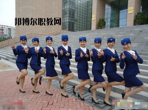 成都翔飛航空職業(yè)技術(shù)學(xué)校2020年報(bào)名條件、招生要求、招生對(duì)象