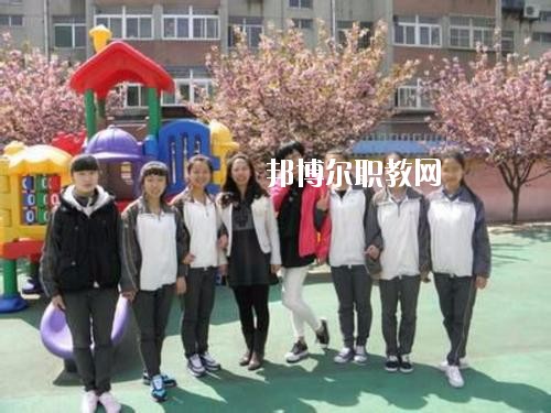 鄭州軟件應用中等專業(yè)學校2021年學費、收費多少