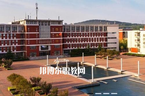 綿陽靈通電氣技工學(xué)校2020年報名條件、招生要求、招生對象