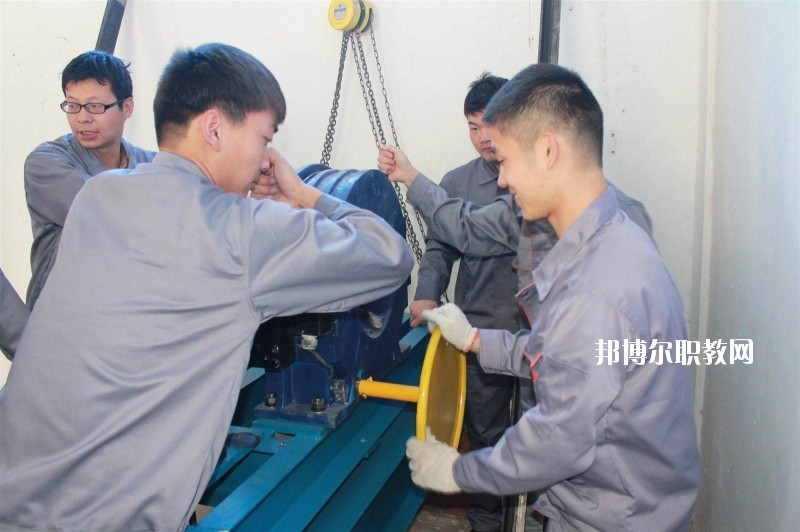 鄭州廣志職業(yè)技術中等專業(yè)學校2021年學費、收費多少