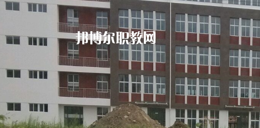 柳州市醫(yī)藥生物工程職業(yè)技術(shù)學(xué)校2020年報(bào)名條件、招生要求、招生對象