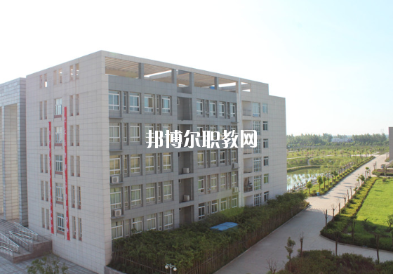 安徽六安技師學(xué)院2020年報(bào)名條件、招生要求、招生對(duì)象