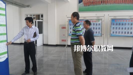 蘆山縣職業(yè)高級中學2020年報名條件、招生要求、招生對象
