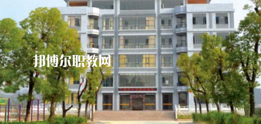 廣西正久職業(yè)學(xué)校怎么樣、好不好