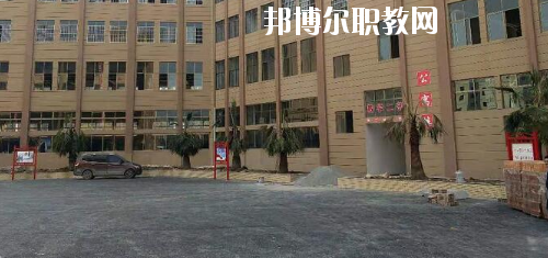 貴州航空工業(yè)技師學院樂灣校區(qū)2020年報名條件、招生要求、招生對象