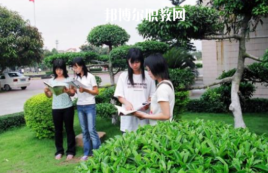 廣州市番禺區(qū)職業(yè)技術(shù)學(xué)校2020年報名條件、招生要求、招生對象