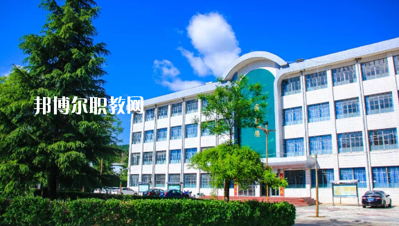 崇信縣職業(yè)教育中心怎么樣、好不好