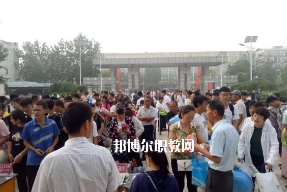 青縣職業(yè)技術(shù)教育中心2020年報(bào)名條件、招生要求、招生對(duì)象