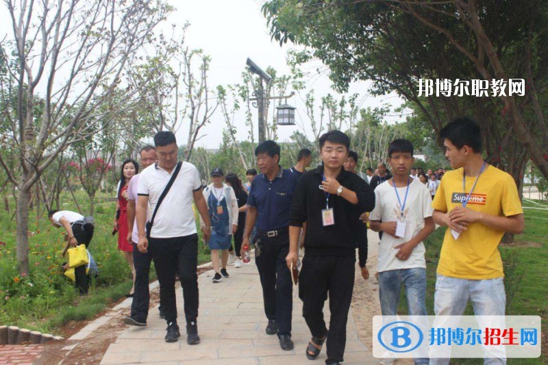 中國共產(chǎn)主義青年團河南省團校2021年報名條件、招生要求、招生對象