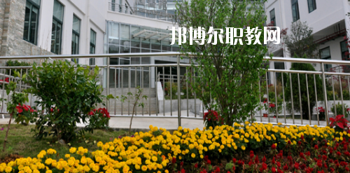 貴州盛華職業(yè)學院中專部怎么樣、好不好