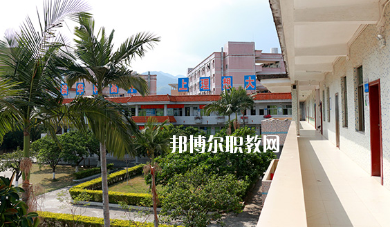 惠州華科職業(yè)高級(jí)中學(xué)怎么樣、好不好
