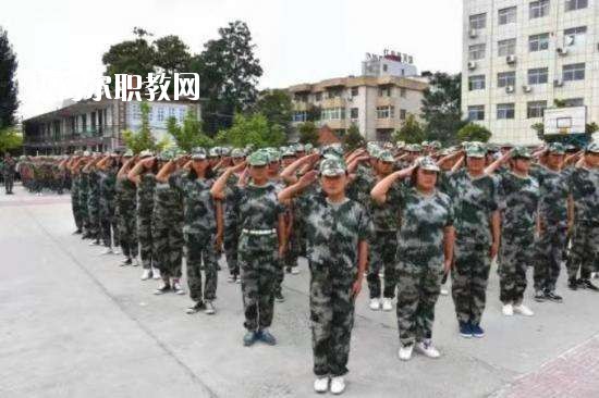 開封市中醫(yī)藥學(xué)校2021年報名條件、招生要求、招生對象