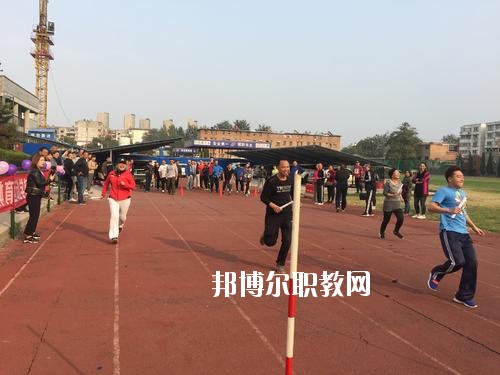 洛陽(yáng)市體育運(yùn)動(dòng)學(xué)校2021年報(bào)名條件、招生要求、招生對(duì)象