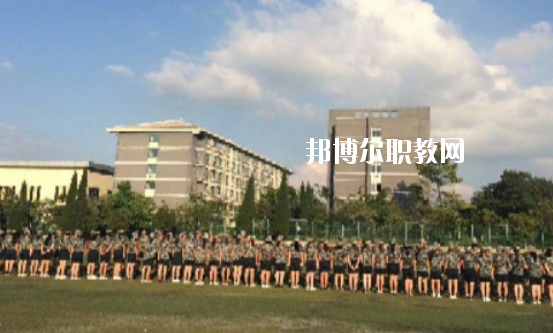 淮南科貿(mào)學(xué)校2020年招生辦聯(lián)系電話(huà)