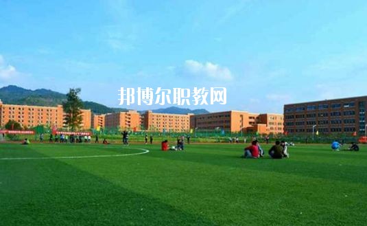 漯河市第二中等專業(yè)學(xué)校2021年報名條件、招生要求、招生對象