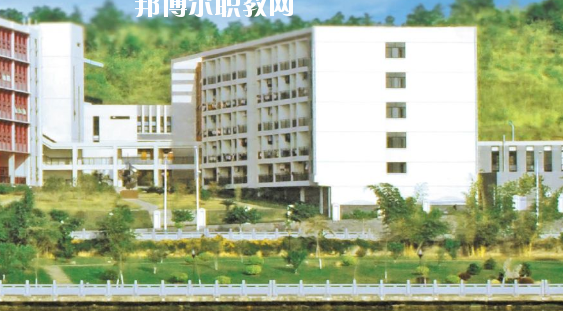 梅州藝術(shù)學(xué)校2020年報名條件、招生要求、招生對象