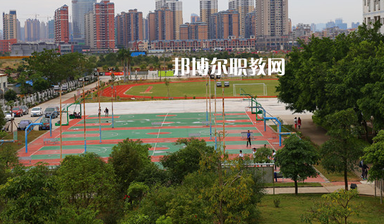惠州工貿(mào)技工學(xué)校2020年報名條件、招生要求、招生對象