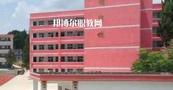 岳西縣技工學(xué)校2021年報名條件、招生要求、招生對象