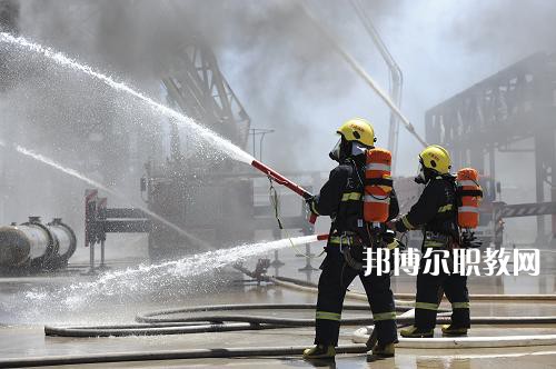 四川2021年女生可以讀消防技術(shù)工程學校嗎