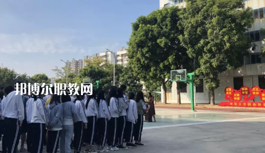 汕頭光明理工職業(yè)技術(shù)學(xué)校2021年報(bào)名條件、招生要求、招生對(duì)象