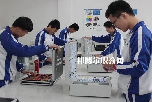 汕頭中博職業(yè)技術(shù)學(xué)校2021年學(xué)費(fèi)、收費(fèi)多少