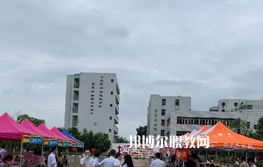 汕頭潮陽建筑職業(yè)技術(shù)學(xué)校2021年學(xué)費(fèi)、收費(fèi)多少