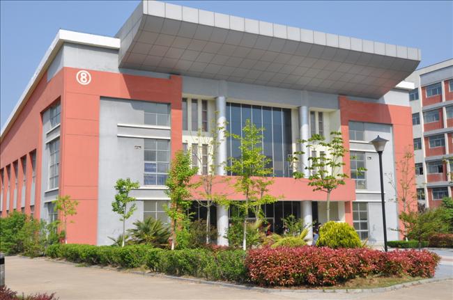 江蘇省東海中等專業(yè)學(xué)校怎么樣、好不好