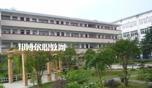 滁州市旅游商貿(mào)學(xué)校怎么樣、好不好