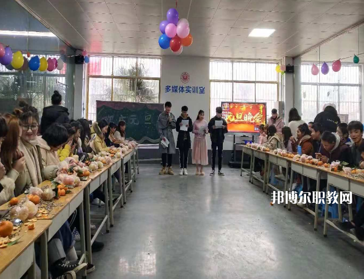 阜南技工學(xué)校2021年報名條件、招生要求、招生對象