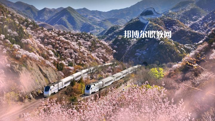 洛陽商業(yè)職業(yè)中等專業(yè)學(xué)校怎么樣、好不好