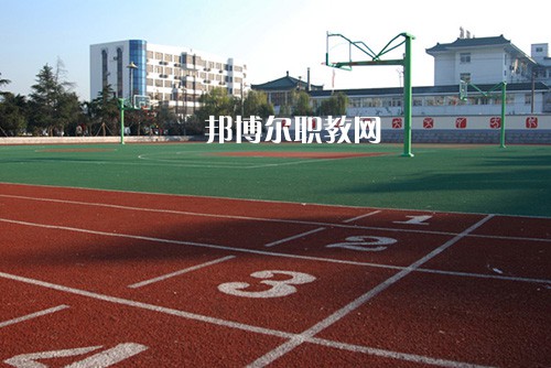 揚州生活科技學(xué)校怎么樣、好不好