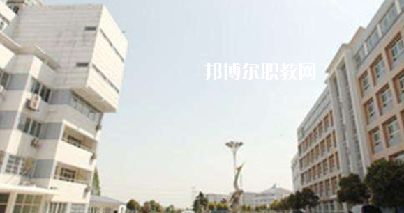安徽紅十字會衛(wèi)生學校2021年報名條件、招生要求、招生對象
