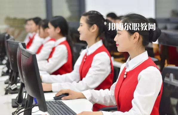 云龍縣民族職業(yè)高級(jí)中學(xué)2021年學(xué)費(fèi)、收費(fèi)多少
