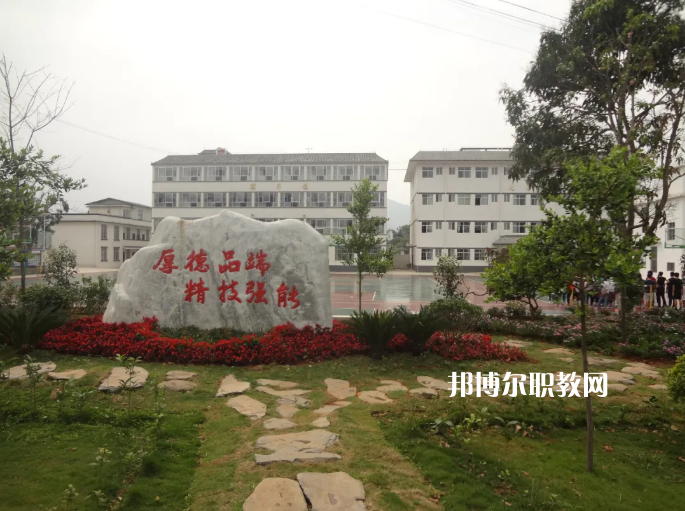 寧洱縣職業(yè)高級中學2021年招生錄取分數(shù)線