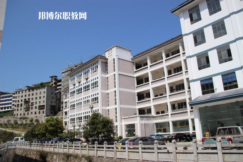 鹽津縣職業(yè)高級(jí)中學(xué)2021年招生錄取分?jǐn)?shù)線(xiàn)