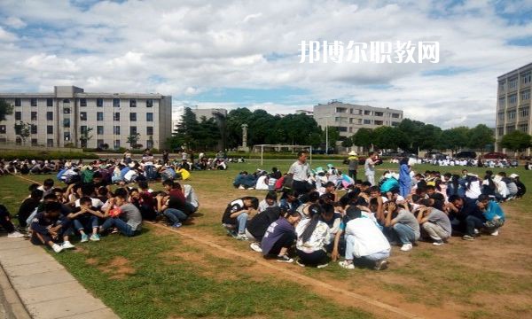宜良縣職業(yè)高級(jí)中學(xué)怎么樣、好不好