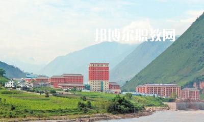 怒江州民族中等專業(yè)學(xué)校怎么樣、好不好