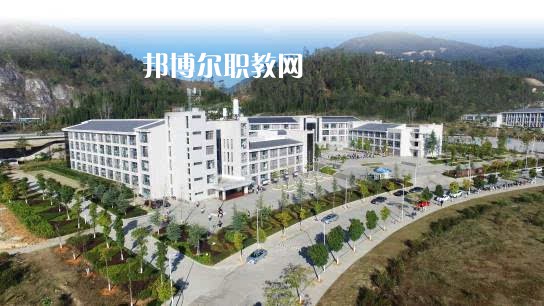 臨滄財貿(mào)學(xué)校怎么樣、好不好